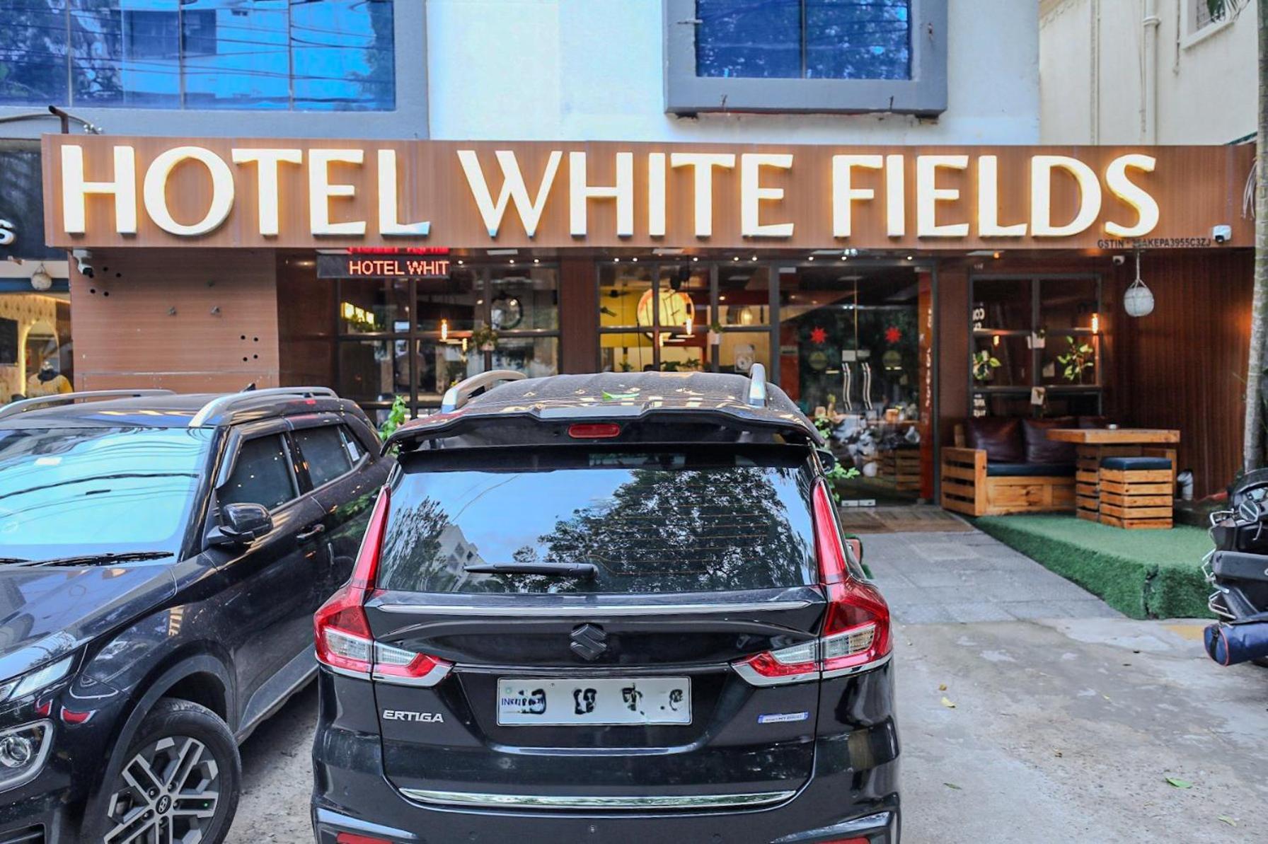 Hotel White Fields Hitec City, היידראבד מראה חיצוני תמונה